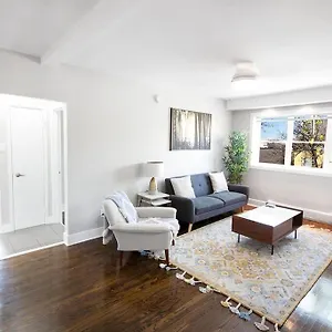  Apartment Stylish One Bedroom Unit On Corydon Free Parking Canada