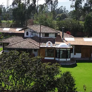 Zaysant Lodge Puembo